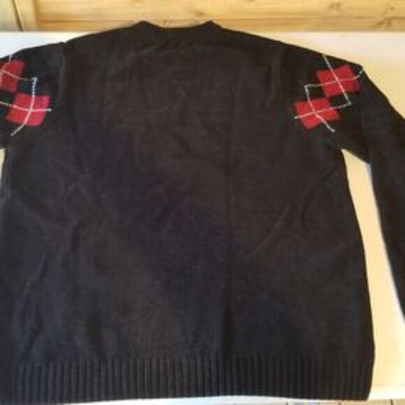 Two Tommy Hilfiger Men's Sweaters and 1 Prefab sweater (sold together) - Picture 8 of 10